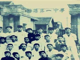 新中国前十七年（之四）