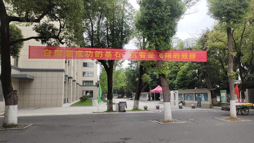 e70d57292be749aa90b6b26f0cdd51a1.jpg