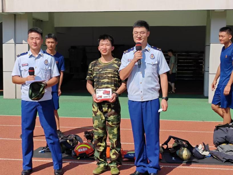 97f5cb7b9d744ceaea2681ce9045094