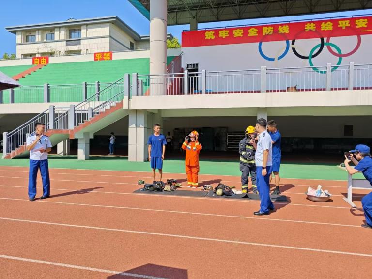 12f95ab68af8328150f8c841f4d7eb6