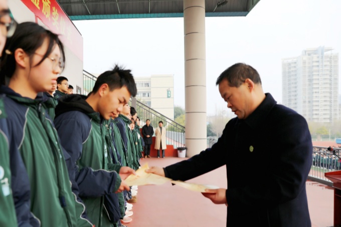 65f18b0897619e5deccded4c05587e1