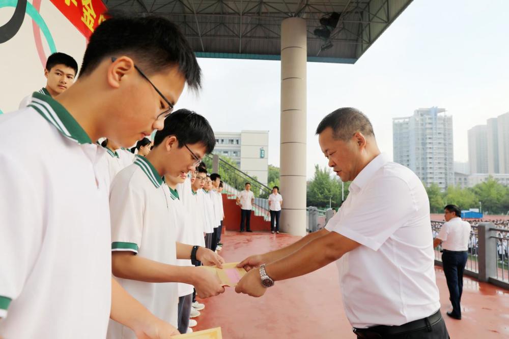 456ef40bf2cc04367634004b9338e8b